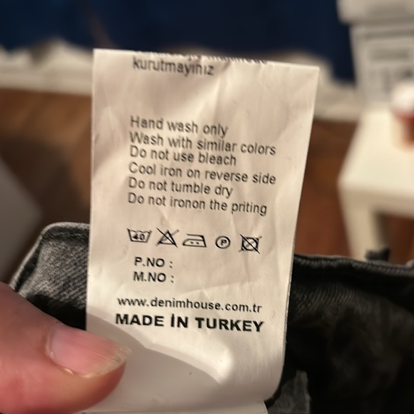 Denham house size 36,32, black distressed jeans for men - Picture 8 of 9